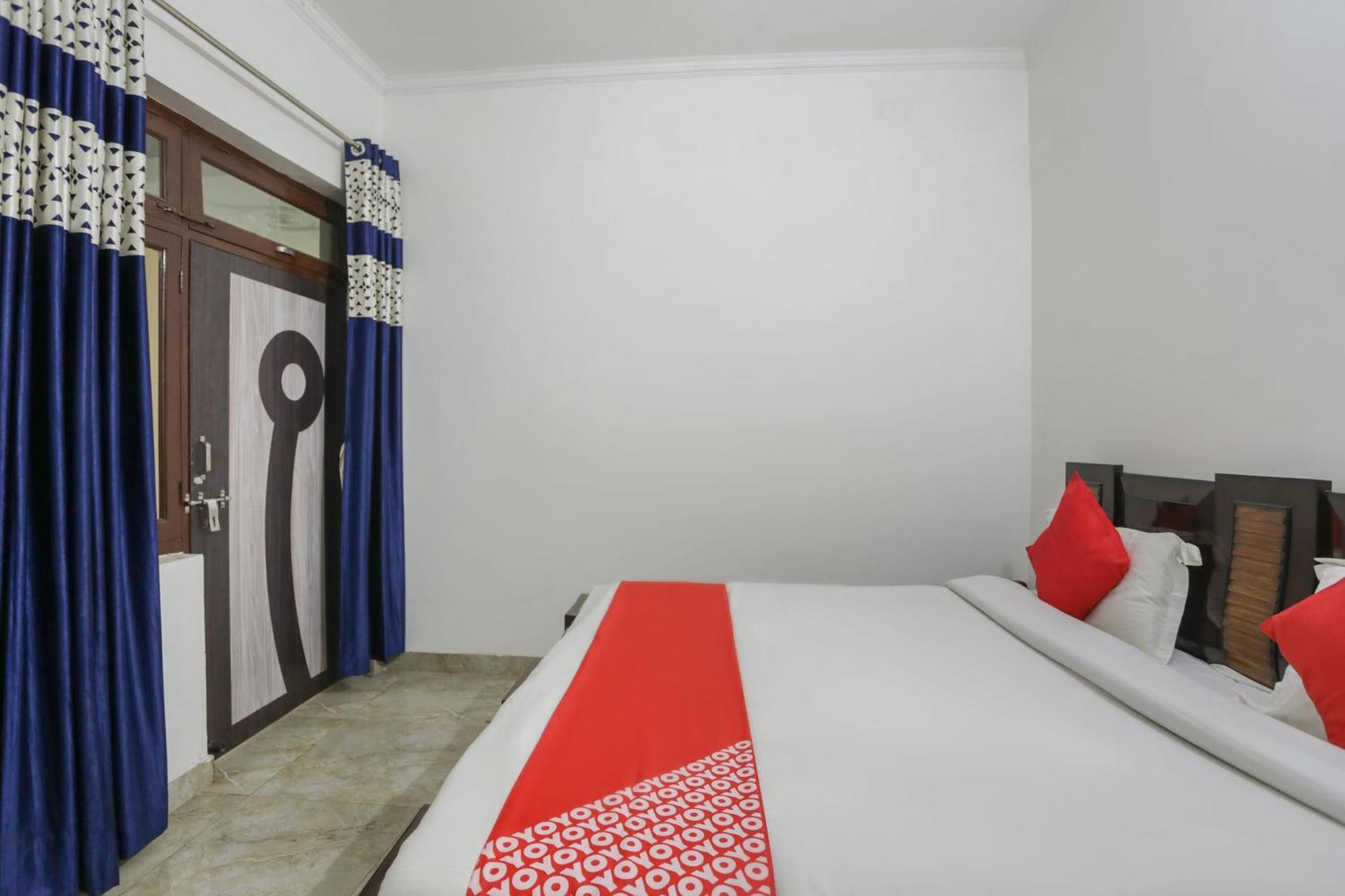 Jhajhar Hotel O Aarush מראה חיצוני תמונה
