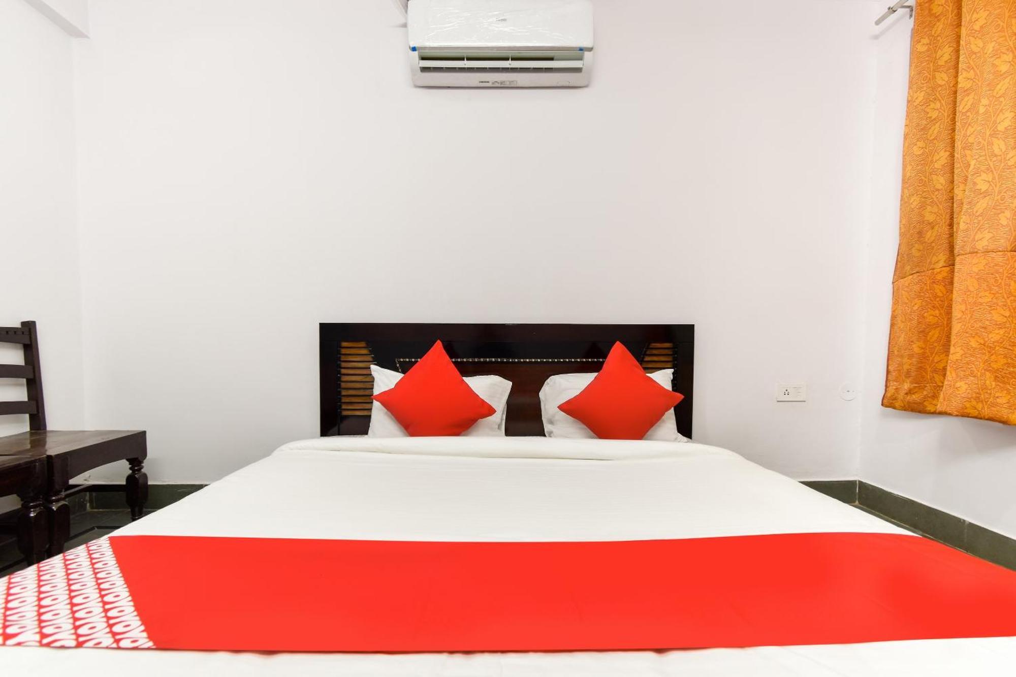 Jhajhar Hotel O Aarush מראה חיצוני תמונה